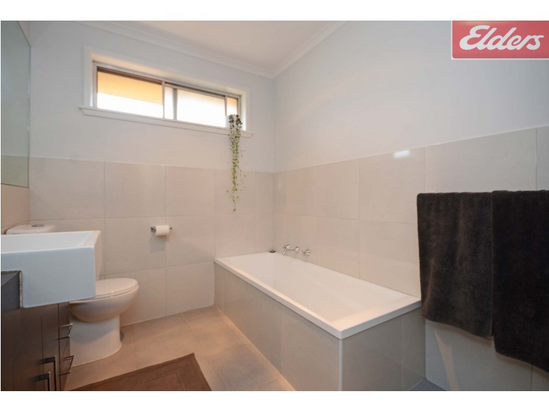 63 Lawrence Street, Wodonga VIC 3690