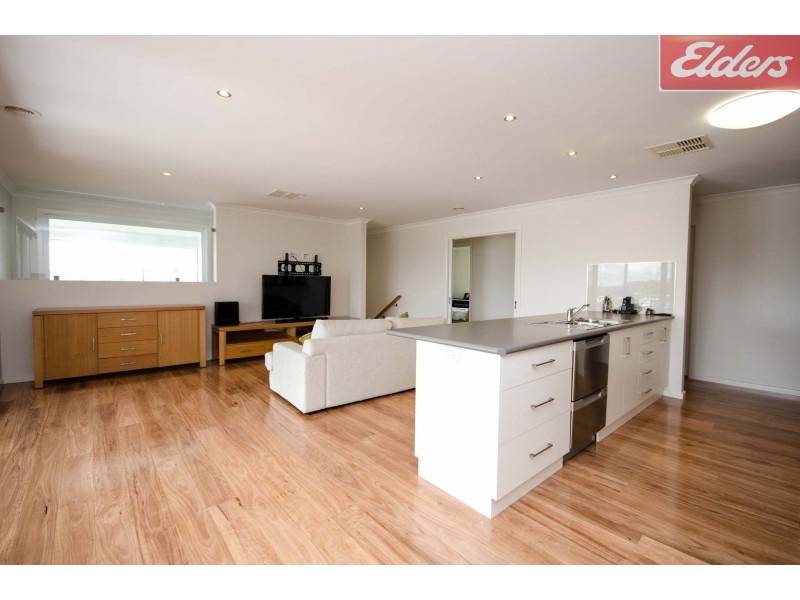 48c Avondale Drive, Wodonga VIC 3690