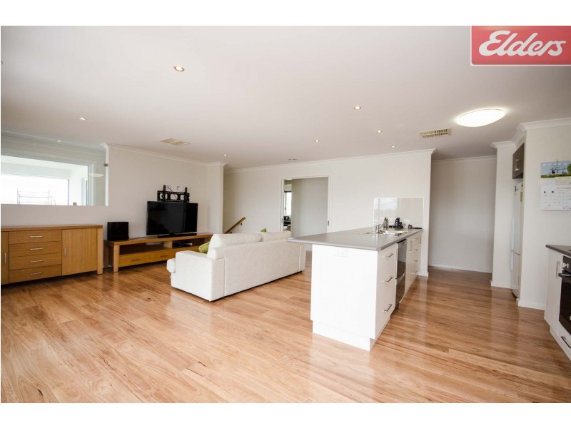 48c Avondale Drive, Wodonga VIC 3690