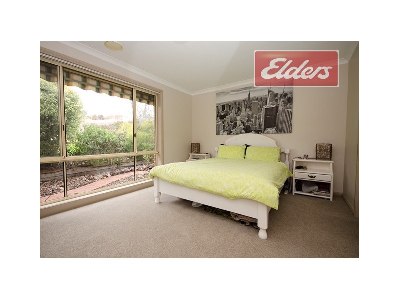 5 Johneva Avenue, Wodonga VIC 3690