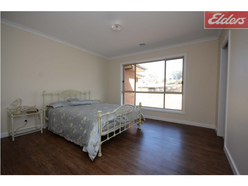 30 Avondale Drive, Wodonga VIC 3690