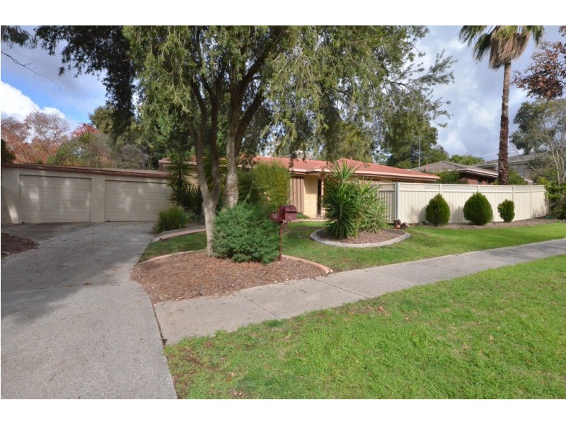 38 Wiltshire Crescent, Wodonga VIC 3690