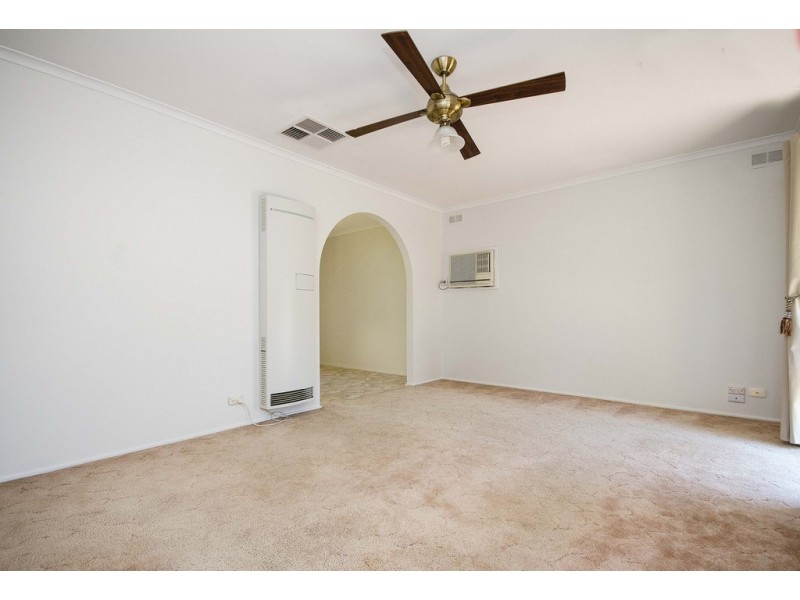 38 Wiltshire Crescent, Wodonga VIC 3690