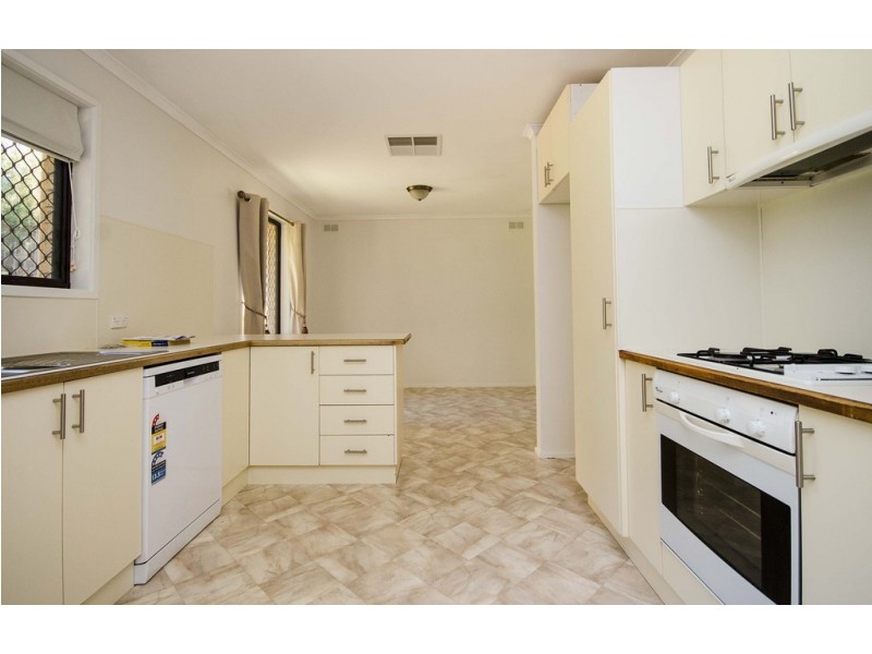 38 Wiltshire Crescent, Wodonga VIC 3690