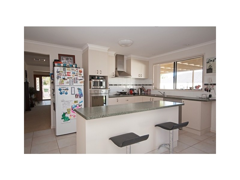 9 Innisbrook Avenue, Wodonga VIC 3690