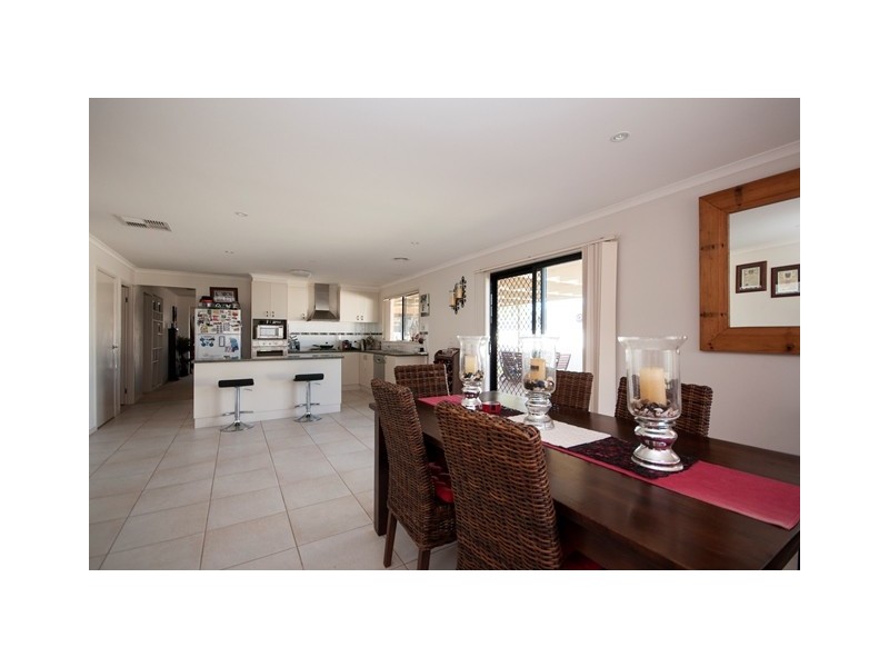 9 Innisbrook Avenue, Wodonga VIC 3690