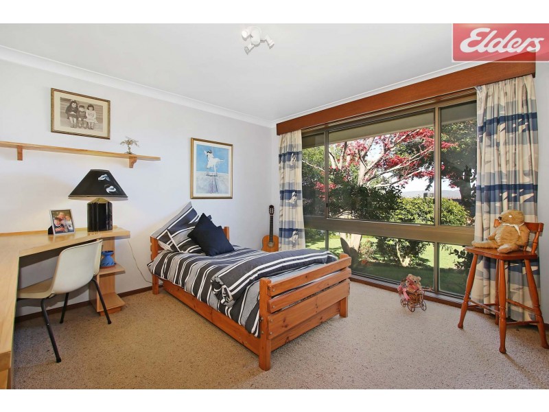 406 Carlma Crescent, Lavington NSW 2641