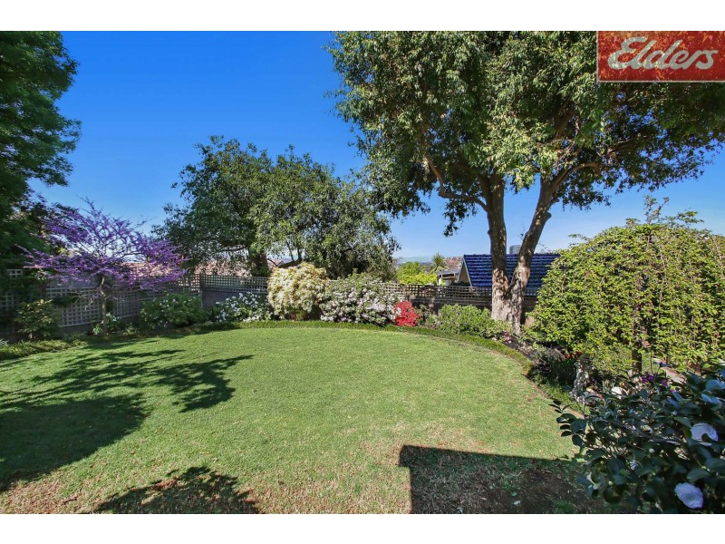 406 Carlma Crescent, Lavington NSW 2641