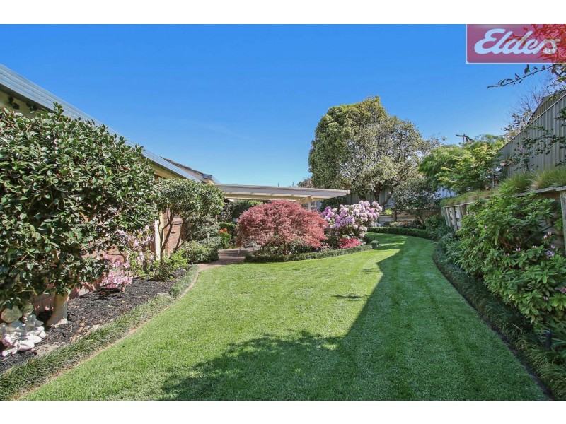 406 Carlma Crescent, Lavington NSW 2641