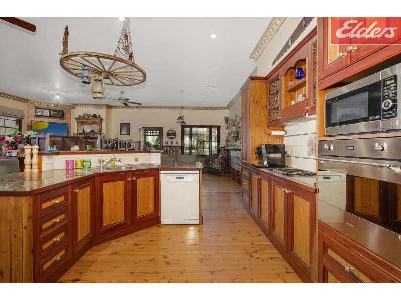 42 High Street, Yackandandah VIC 3749