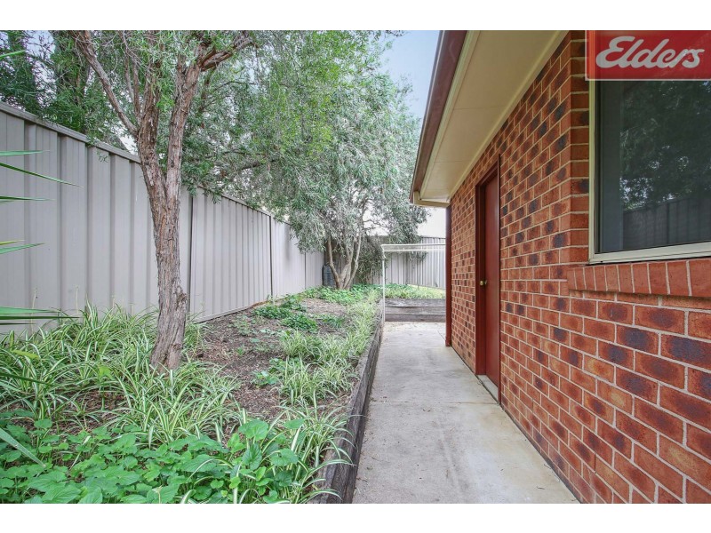 1/27 Severin Court, Thurgoona NSW 2640