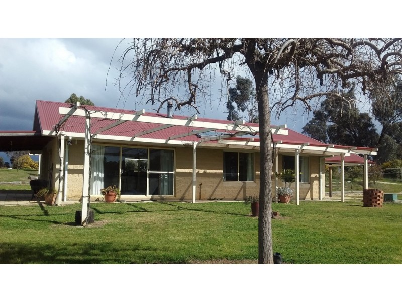 136 Williams Road, Barnawartha VIC 3688