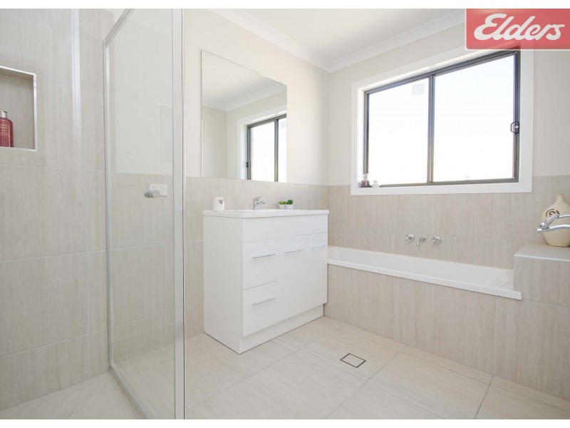 20 Middleton Crescent, Wodonga VIC 3690