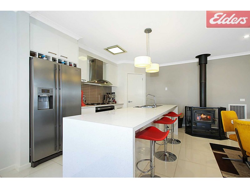 8 Dwyer Avenue, Wodonga VIC 3690