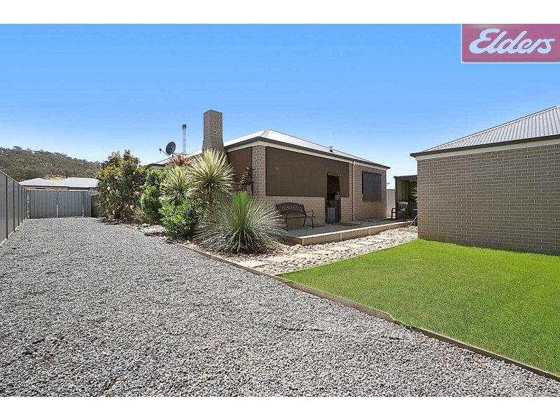 8 Dwyer Avenue, Wodonga VIC 3690