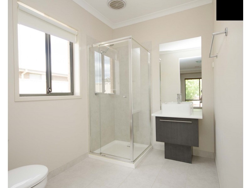 35 Peeler Street, Wodonga VIC 3690