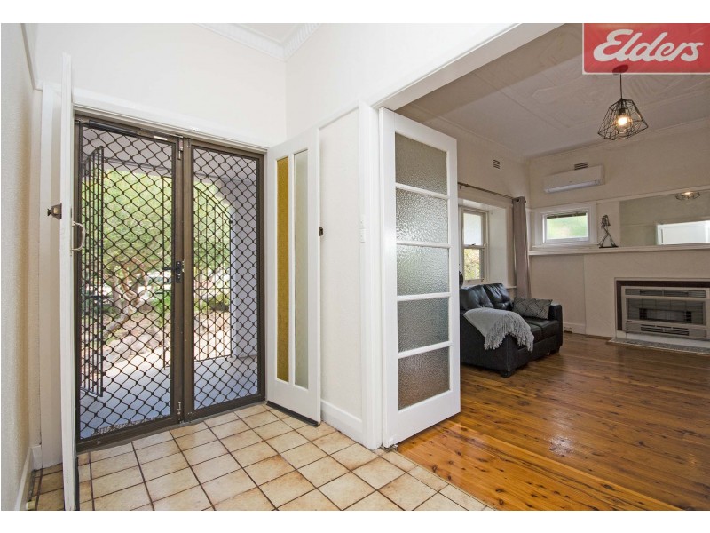 284 Mount Street, East Albury NSW 2640