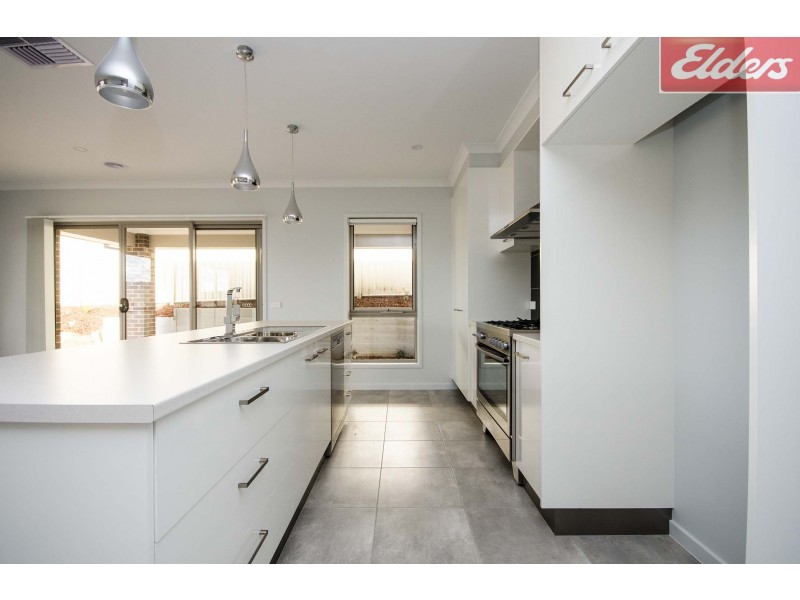 9 Barnes Street, Baranduda VIC 3691