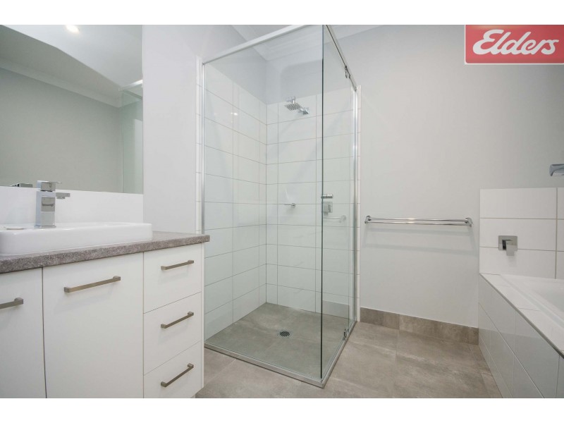 9 Barnes Street, Baranduda VIC 3691