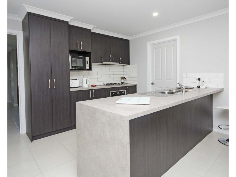 13 Jensen Crescent, Wodonga VIC 3690