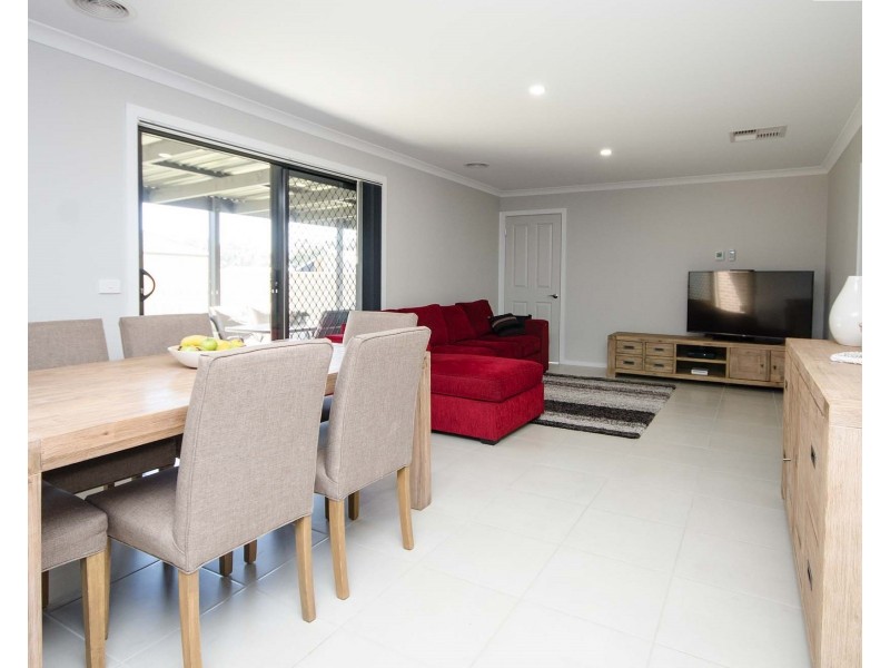 13 Jensen Crescent, Wodonga VIC 3690