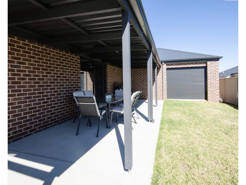 13 Jensen Crescent, Wodonga VIC 3690