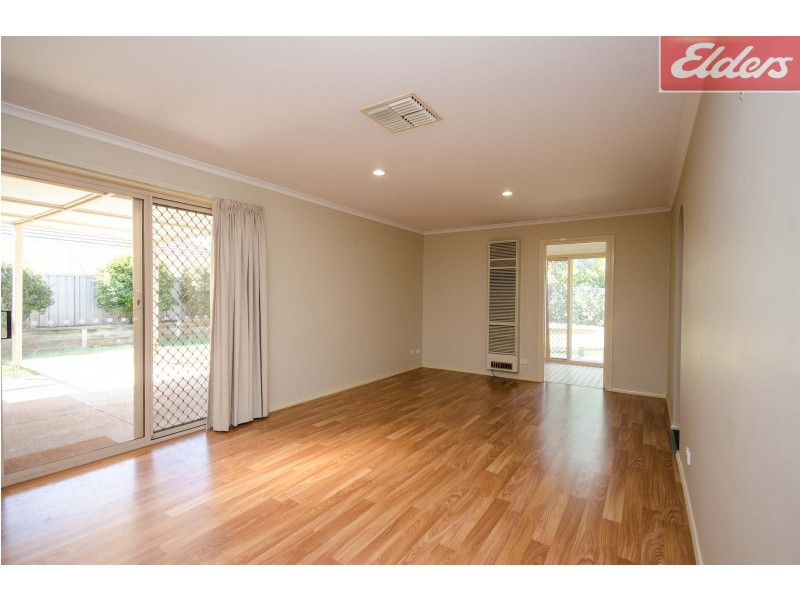 13 Mashie Way, Wodonga VIC 3690