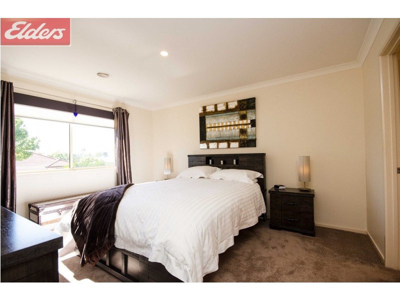 12 Montclair Avenue, Wodonga VIC 3690