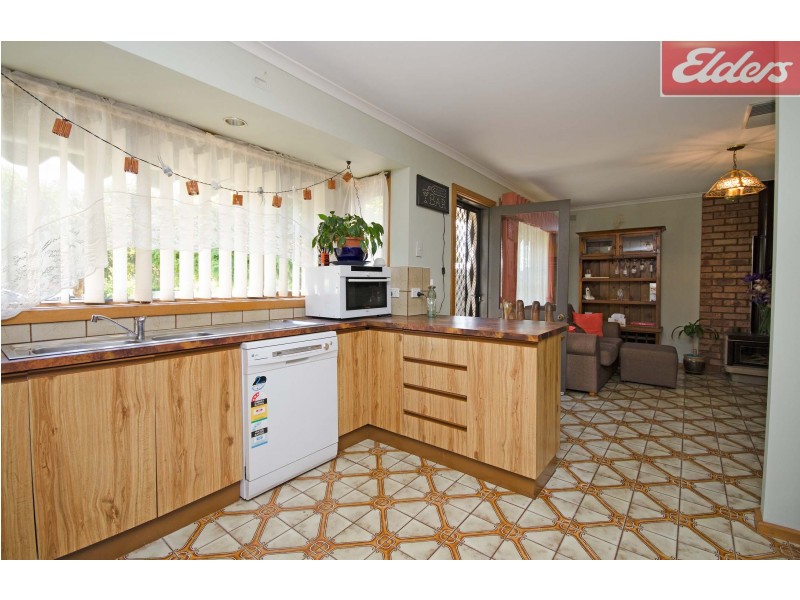 19 Campbell Avenue, Wodonga VIC 3690