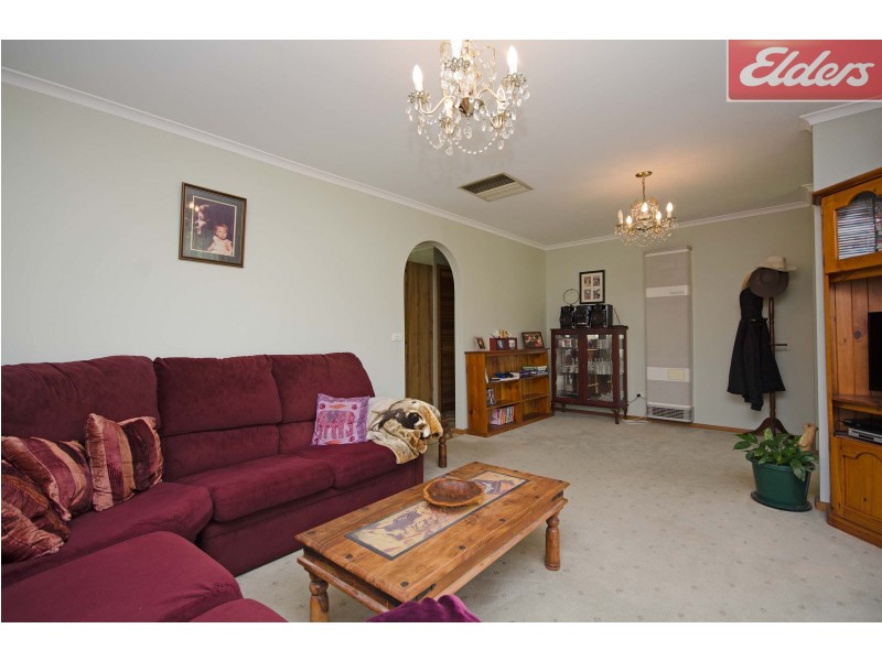19 Campbell Avenue, Wodonga VIC 3690