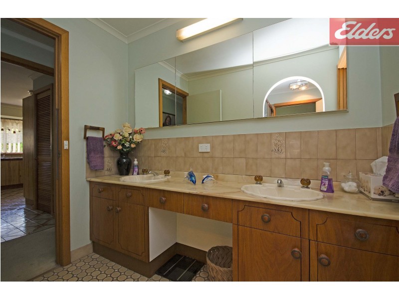 19 Campbell Avenue, Wodonga VIC 3690