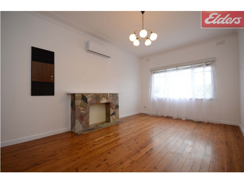 313 Wahroonga Road, Lavington NSW 2641