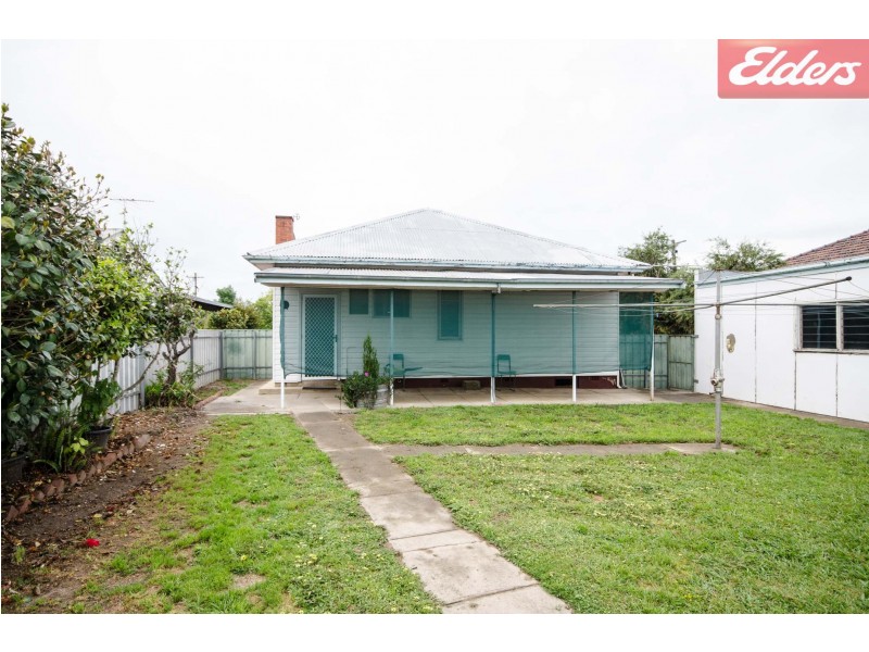 313 Wahroonga Road, Lavington NSW 2641