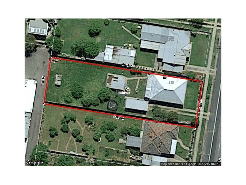 313 Wahroonga Road, Lavington NSW 2641