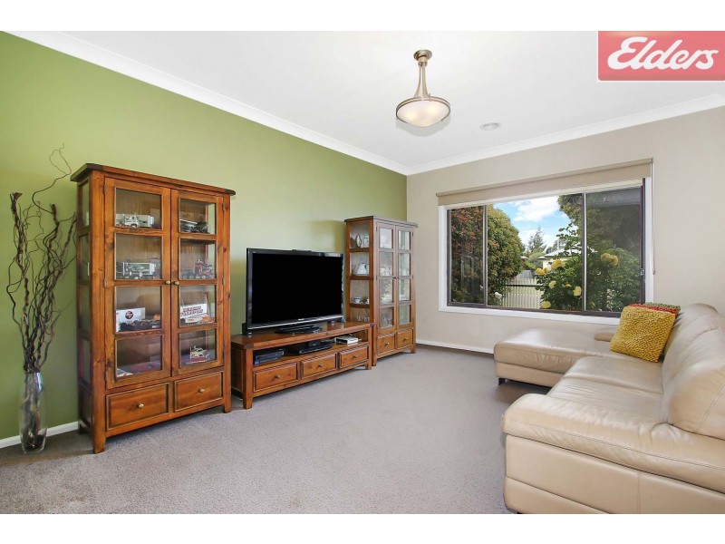 421 Parnall Street, Lavington NSW 2641