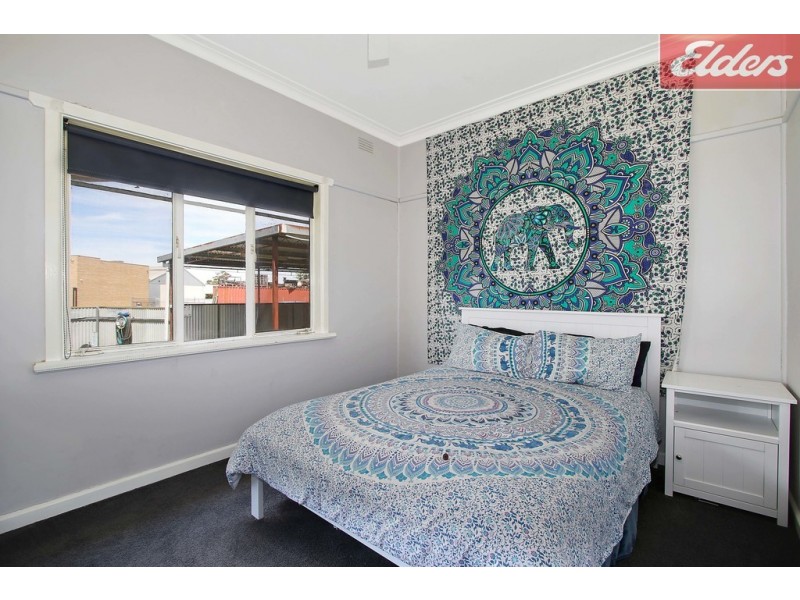 537 Kalimna Crescent, Lavington NSW 2641