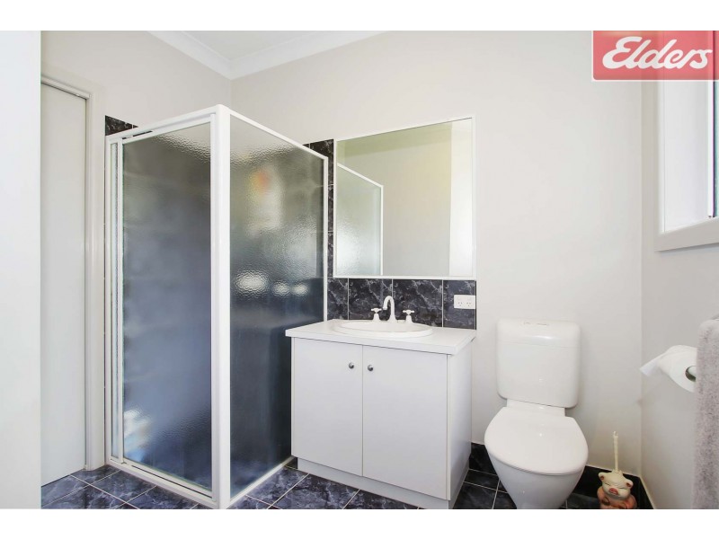 528 Douglas Road, Lavington NSW 2641