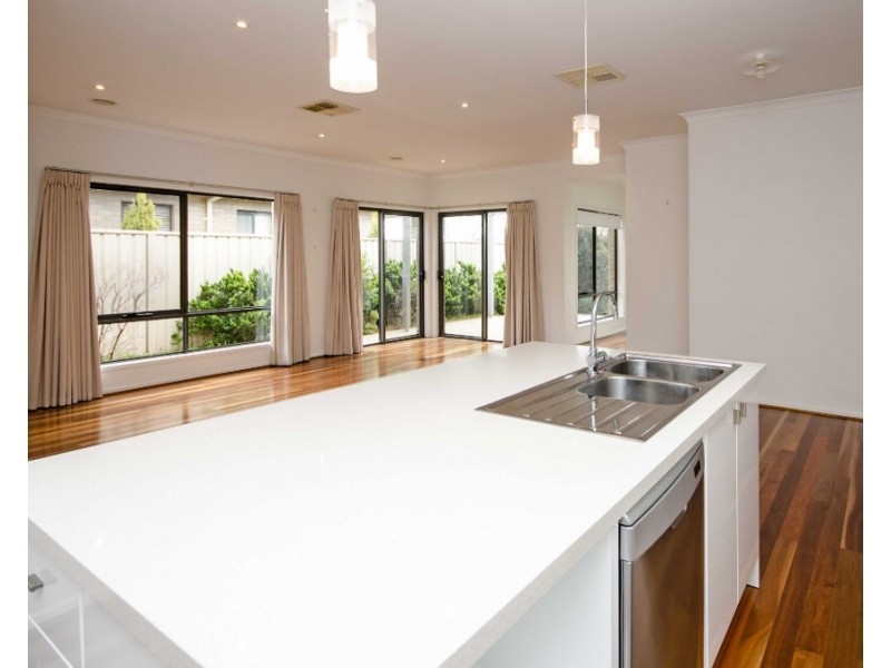 59 Victoria Cross Parade, Wodonga VIC 3690