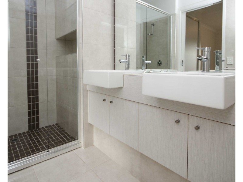 59 Victoria Cross Parade, Wodonga VIC 3690