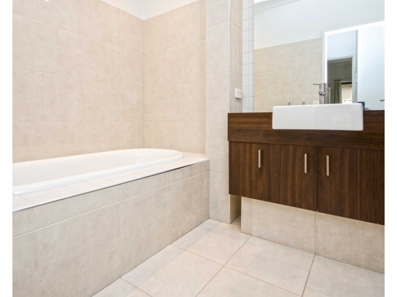 59 Victoria Cross Parade, Wodonga VIC 3690