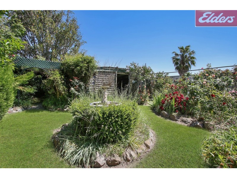 929 Padman Drive, West Albury NSW 2640