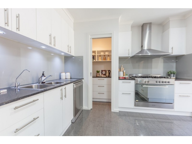 47 Ballara Drive, Wodonga VIC 3690