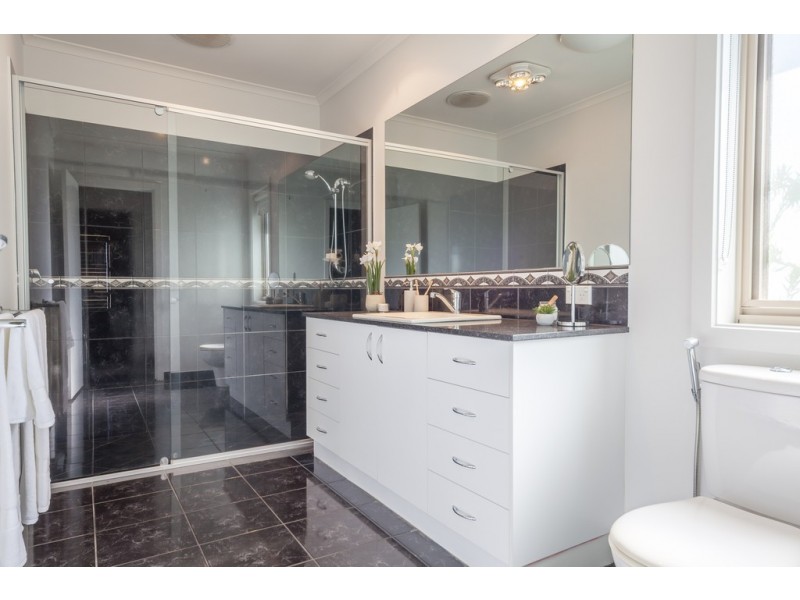 47 Ballara Drive, Wodonga VIC 3690