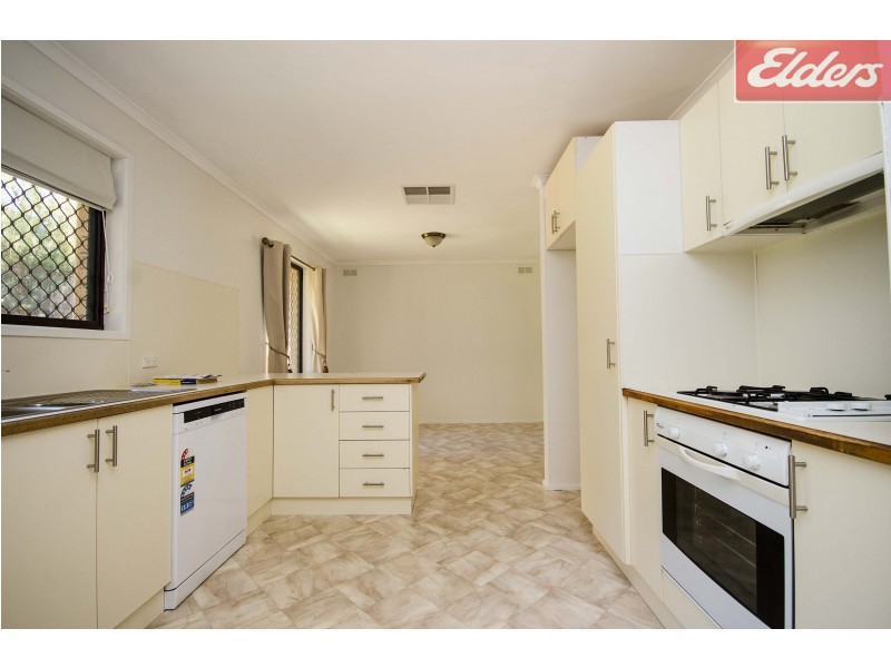 38 Wiltshire Crescent, Wodonga VIC 3690