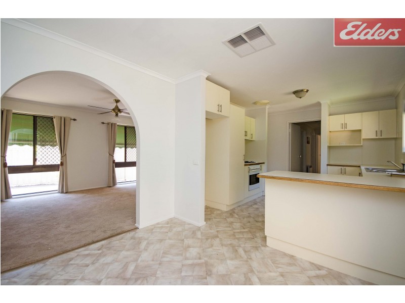 38 Wiltshire Crescent, Wodonga VIC 3690