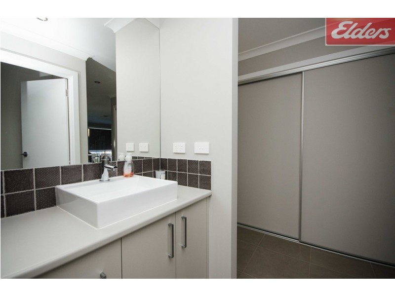 54 WOODLAND STREET, Wodonga VIC 3690