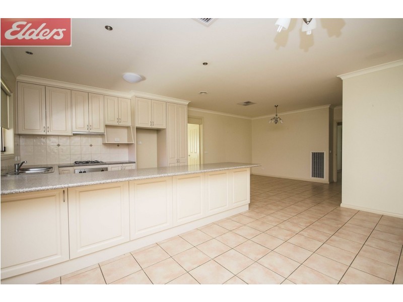 6 Lytham Court, Wodonga VIC 3690