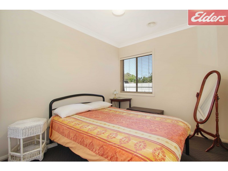 2/58 Russell Street, Howlong NSW 2643