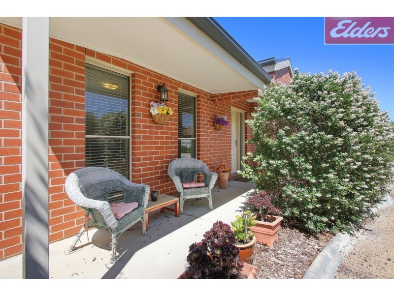 2/58 Russell Street, Howlong NSW 2643