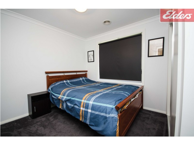 2 Victoria Cross Parade, Wodonga VIC 3690